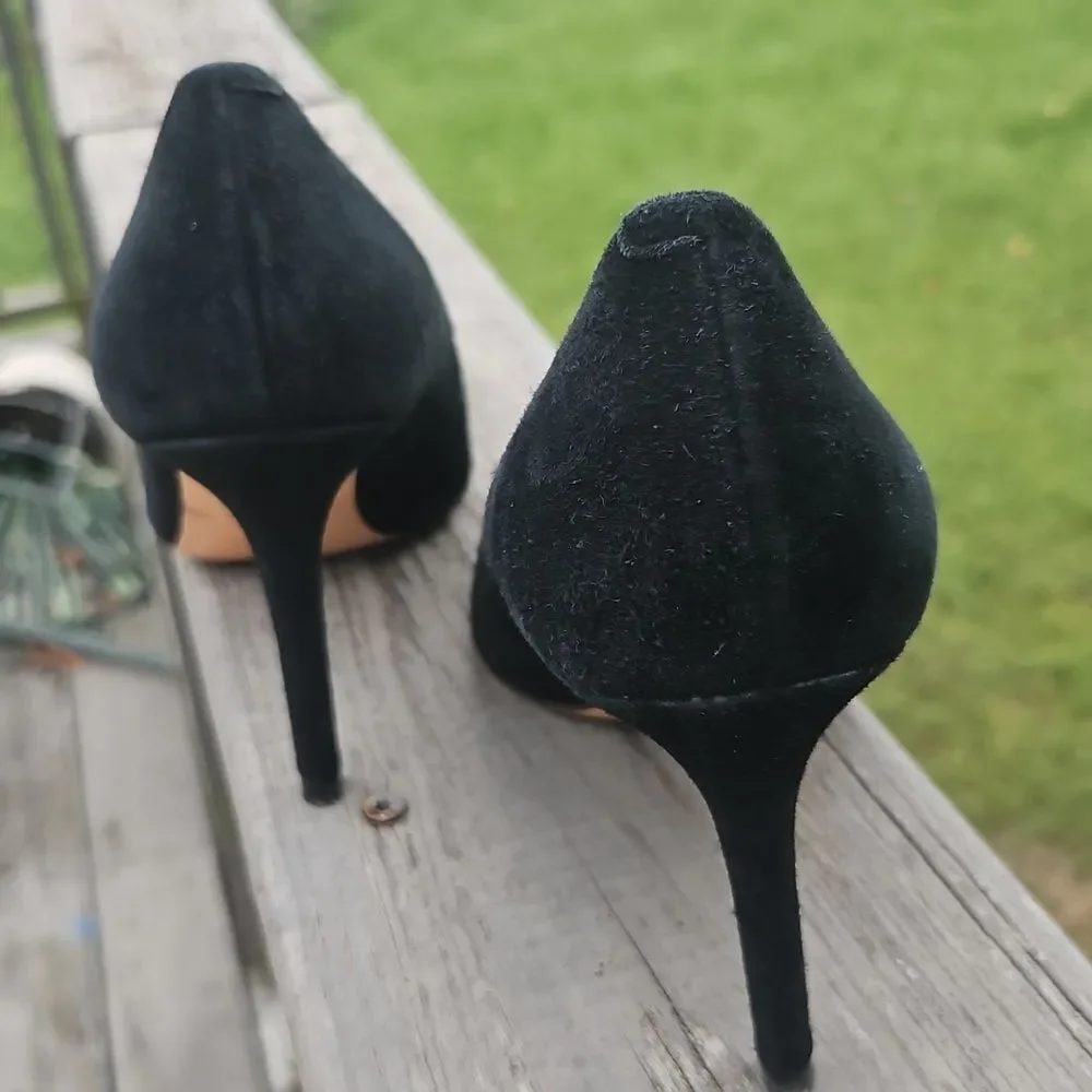 Tory Burch Delphine Rhinestone Heels – Black Suede, Size 7 ✨